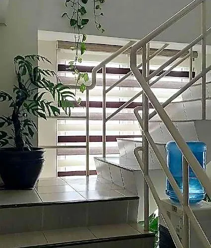 Penthouse Unit For 2 Bedroom Access 4* Manilla