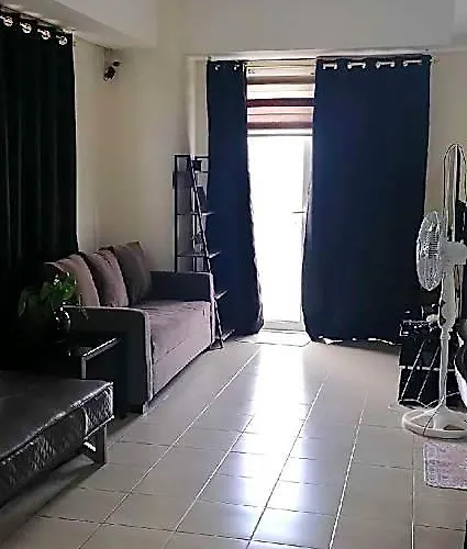 Penthouse Unit For 2 Bedroom Access
