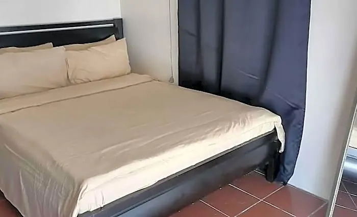Hotel Penthouse Unit For 2 Bedroom Access Manilla