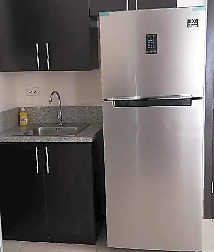 Penthouse Unit For 2 Bedroom Access 4* Manilla