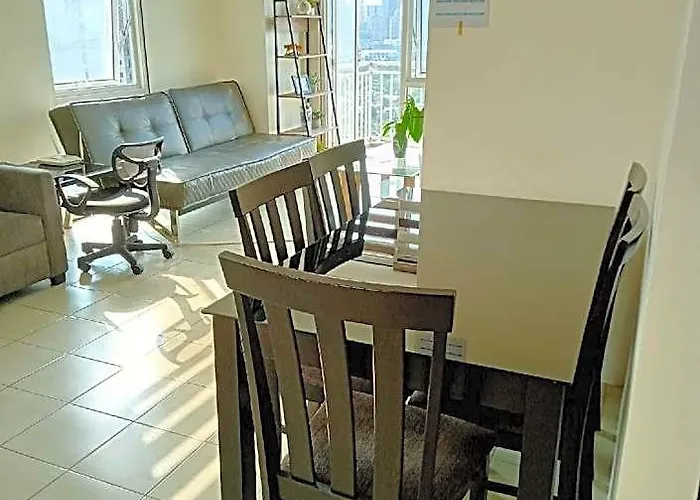 Penthouse Unit For 2 Bedroom Access 4* Manilla