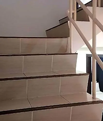 Penthouse Unit For 2 Bedroom Access Hotel